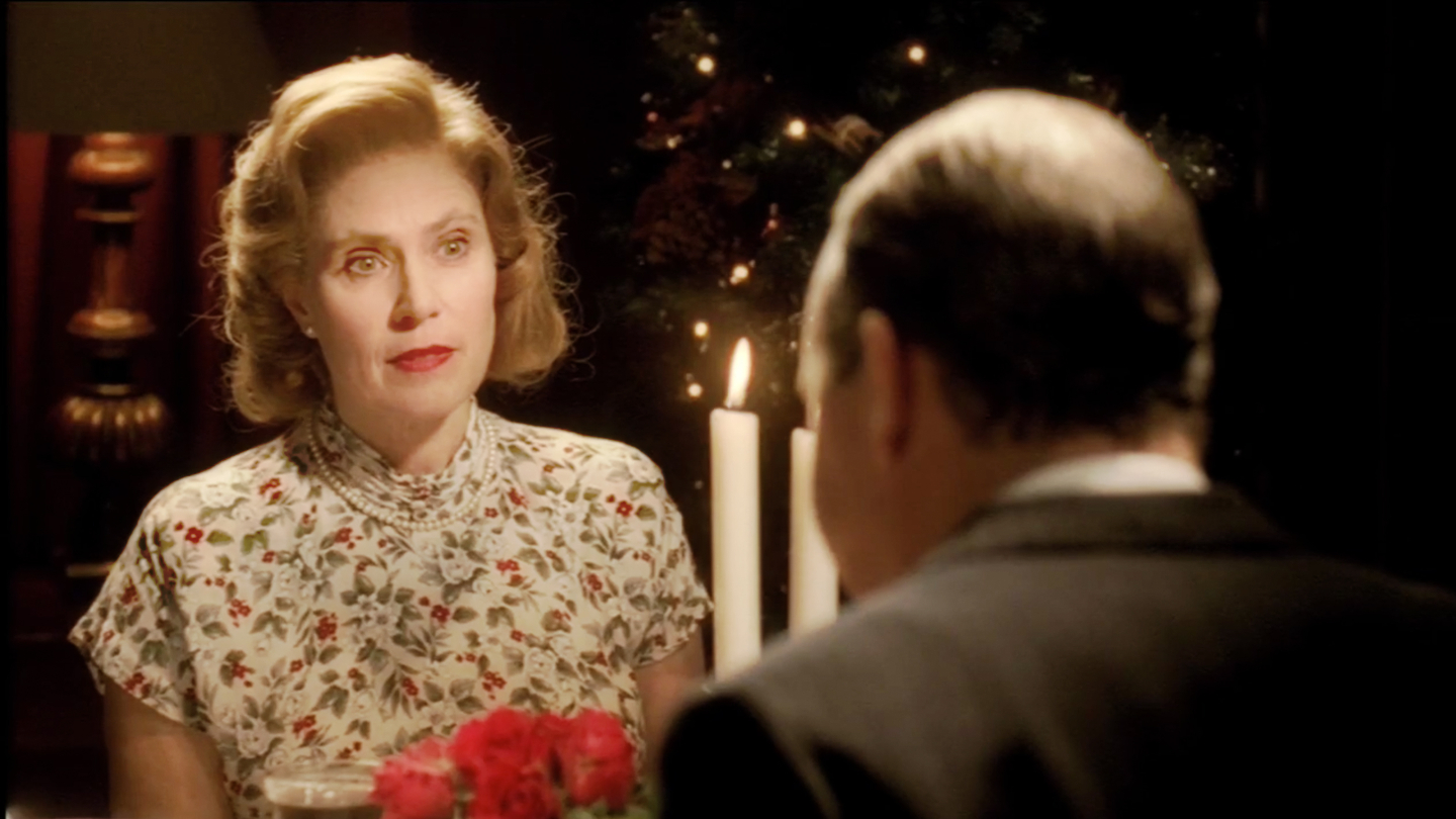 Maggie Saunders performing in This Is Christmas